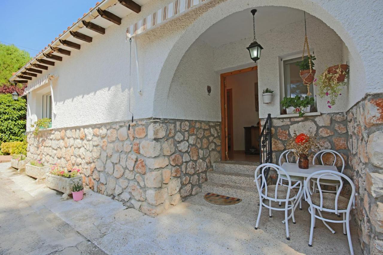 Villa Antares Para 2 A 10 Personas En Renera Exterior photo